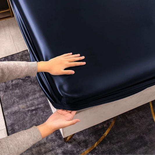 22 Momme nahtloses Premium Seide Spannbettlaken